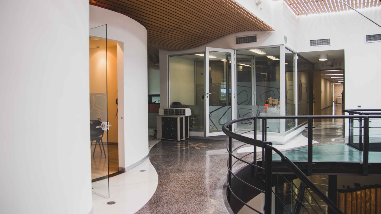 OFICINAS VENTA Y ARRIENDOCENTRO COMERCIAL CENTRO CHIA