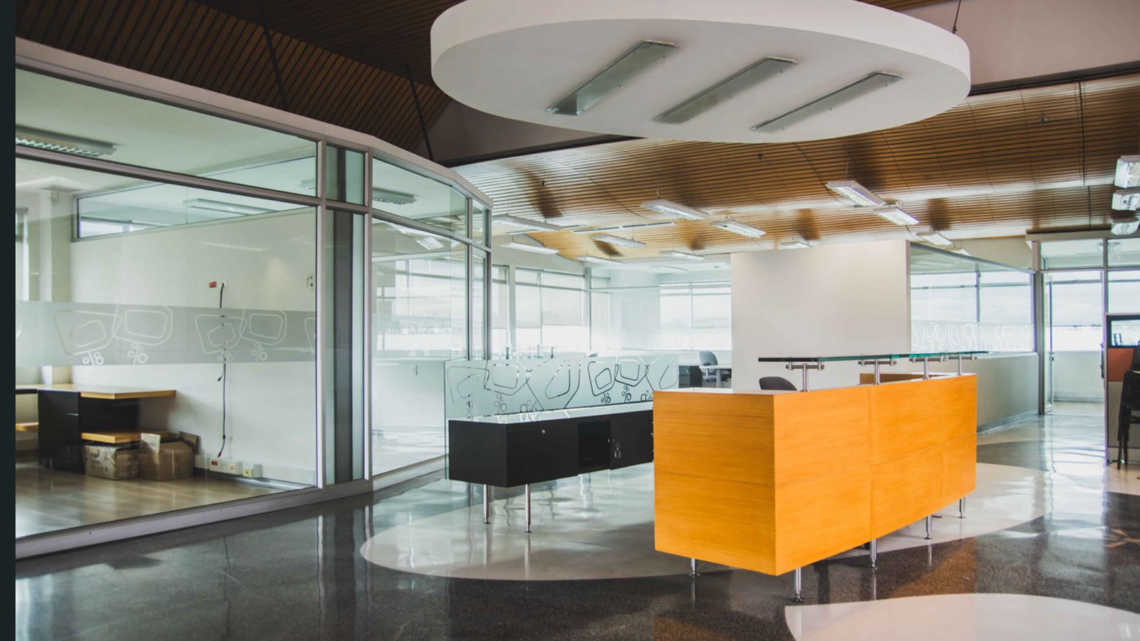 OFICINAS VENTA Y ARRIENDOCENTRO COMERCIAL CENTRO CHIA